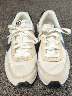 Nike Women's Waffle Debut Sand/Blk/White Sz. 8.5